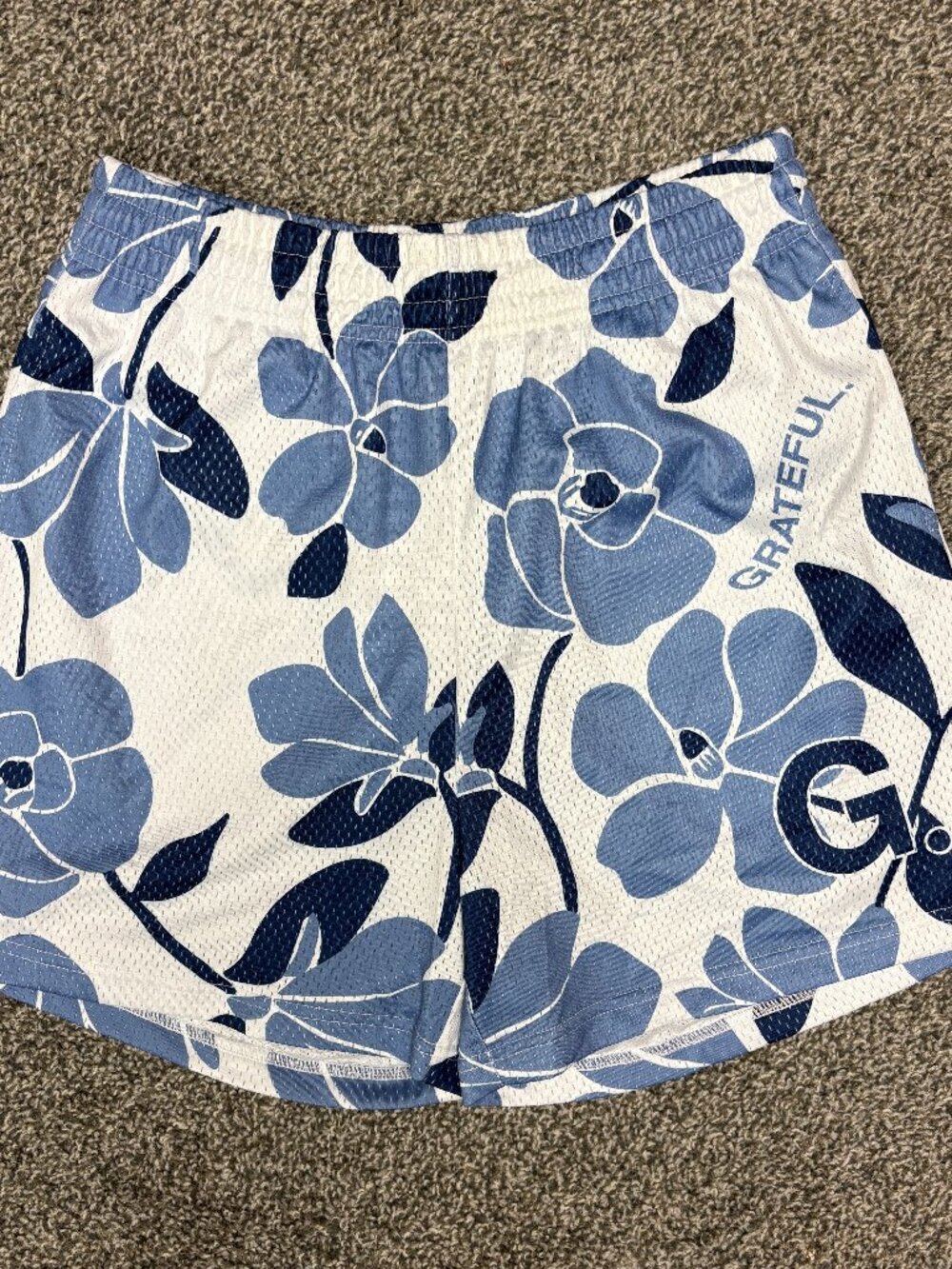 Grateful Apparel Blue Blossom Mesh Shorts, Size XL